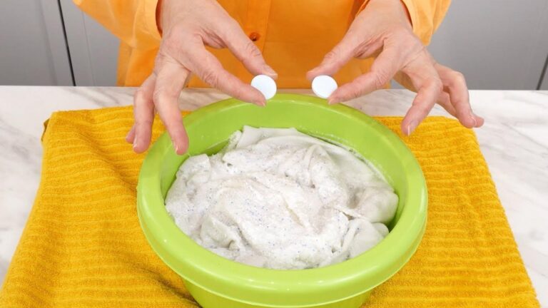 Cette astuce simple pour un linge éclatant va changer votre manière de laver…