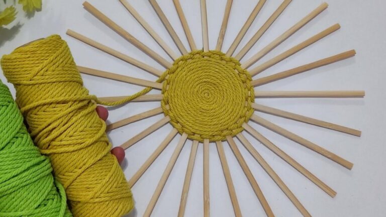 Cette astuce déco transforme vos murs avec du macramé… Vous découvrirez comment